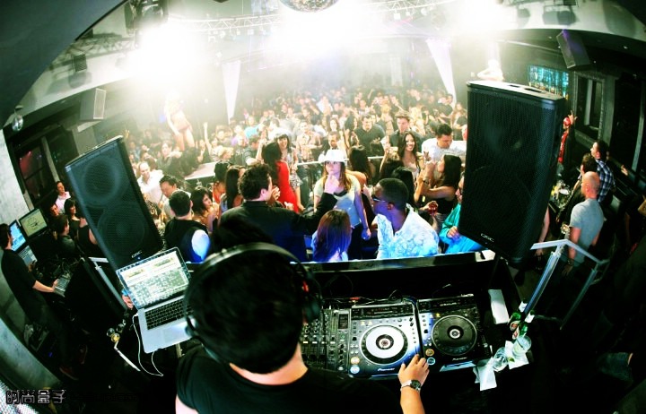 CLUB/ҹ-DJShake It 2012 ԽصͼƬ 101702