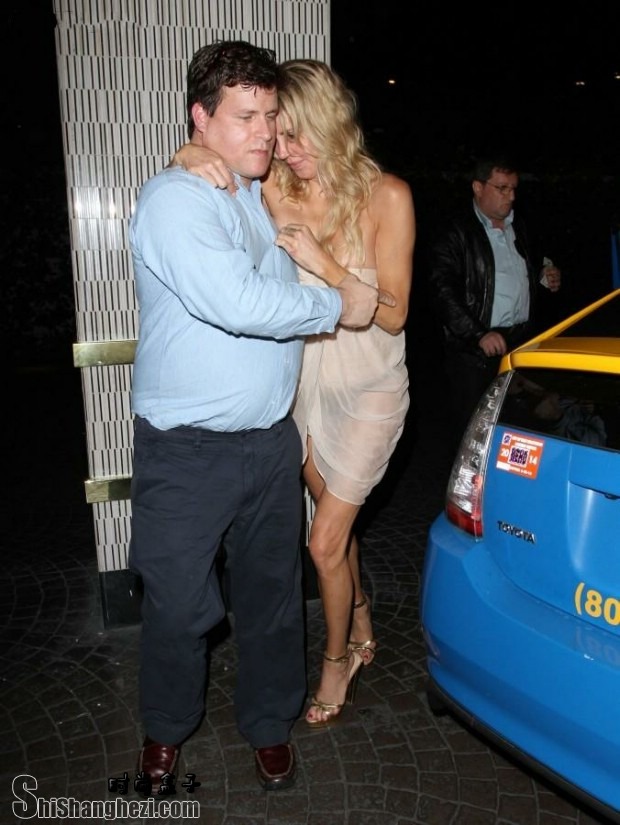 ȸŮBrandi Glanvilleڿ㱻ץ ...ͼƬ 210125